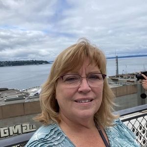 Meet your Posher, Sherry